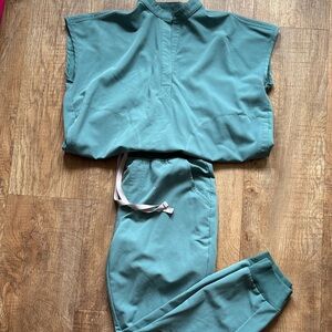 Figs Aqua Technical Collection Top